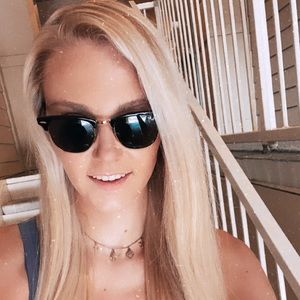 Meet your Posher, Madison